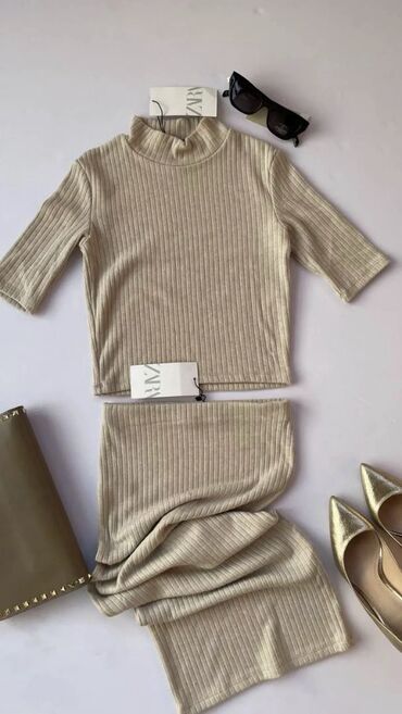 комплект одежда: Двойка Zara originall 
Кофта с юбкой комплект
Новые