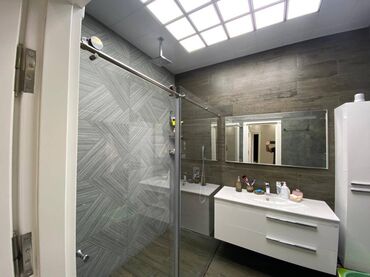 Yeni tikili: 3 otaqlı, Yeni tikili, 146 kv. m — 24