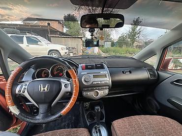 mini coper: Honda Jazz: 2008 г., 1.3 л, Вариатор, Газ, Хэтчбэк — 10