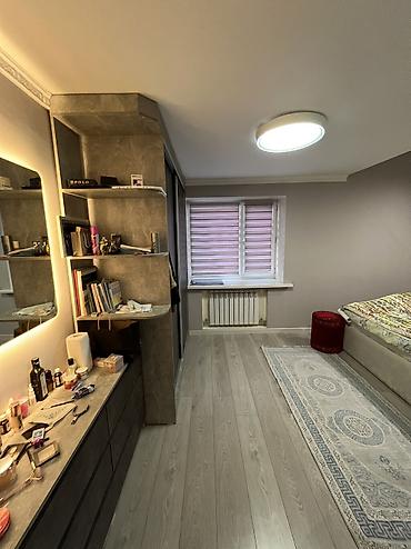 Продажа коттеджей и домов: Продается дом в районе Аламединского рынка, находится по адресу улица — 19