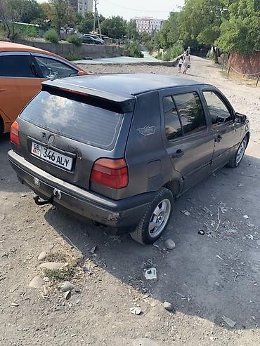 z max: Volkswagen Golf: 1992 г., 1.8 л, Механика, Бензин, Седан — 5