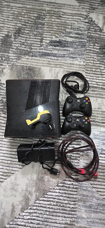 ноутбук с 4070: Игровая приставка Xbox 360 (серия Slim) (прошитая) с комплектом — 1