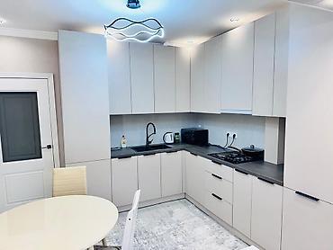 1 комната, 44 м², Технопарк Индивидуалка, 3 этаж, Евроремонт at lalafo.kg 1 комната, 44 м², Технопарк Индивидуалка, 3 этаж, Евроремонт