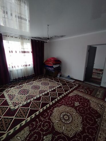 ищю комнату с подселением: 4 бөлмө, 22 кв. м, Косметикалык ремонт