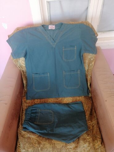 Digər gözəllik və sağlamlıq xidmətləri: Salam aleykum kişi ve Qadin ücün tibbi ve xadime geyimleri satilir — 11