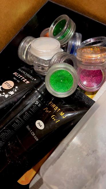 Другое оборудование для салонов красоты: Все для маникюра — 10