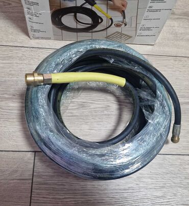 Gume i felne: Komplet od 4 čelične felne sa originalnim Opel ratkapama. - na lalafo.rs — 10 Gume i felne: Komplet od 4 čelične felne sa originalnim Opel ratkapama. - — 10