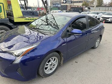 тойота приус с: Toyota Prius: 2018 г., 1.8 л, Автомат, Гибрид, Хэтчбэк