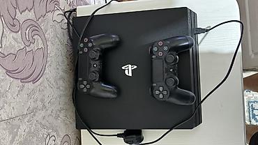 плейстецшен 4: Игровая консоль PlayStation 4 Pro (черная) Комплектация: - PS4 Pro - — 1