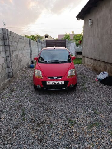 автозапчасти ош: СРОЧНО. Автомобиль Daewoo Matiz красного цвета. Компактный и