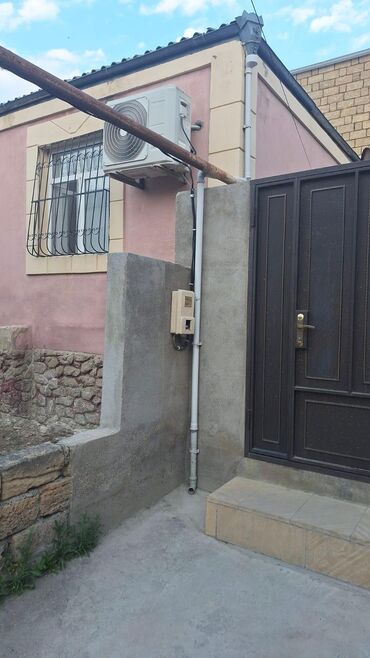 Həyət evləri və villaların satışı: 3 otaqlı, 70 kv. m, Orta təmir — 22