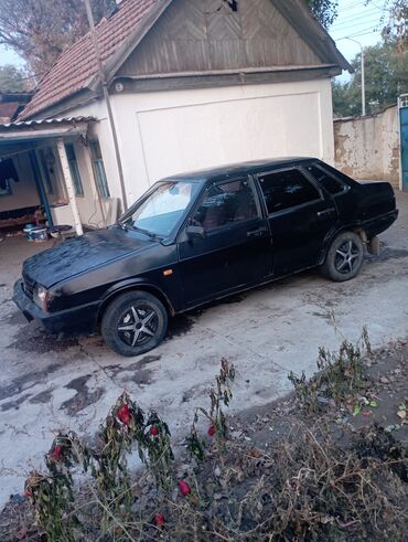 продажа авто бишкек: ВАЗ (ЛАДА) 21099: 1997 г., 1.5 л, Механика, Бензин, Седан