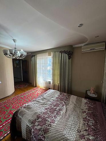 восток 5 сдаю: 250 м², 6 комнат и более, ул. Кара-Дарыя, Семейным — 8