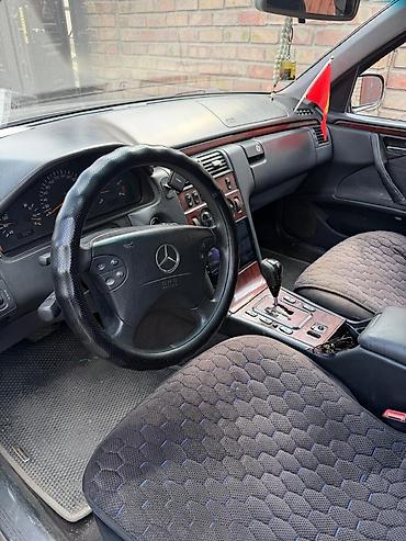 bud e9: Mercedes-Benz E-Class: 2002 г., 2.2 л, Автомат, Дизель, Седан — 5