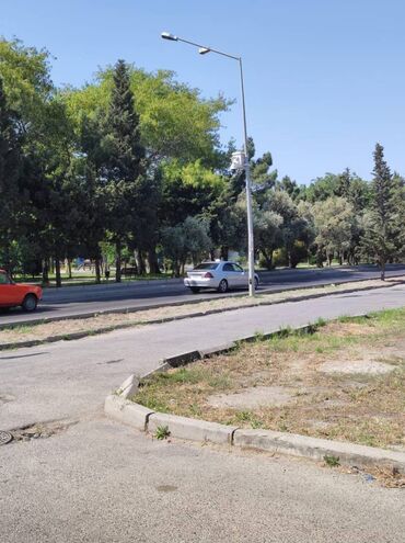 Köhnə tikili: Bakı, 3 otaqlı, Köhnə tikili, m. Xalqlar Dostluğu, 70 kv. m — 19