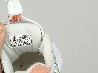 buty dzieciece 21: Buty sportowe 21, Używany — 5