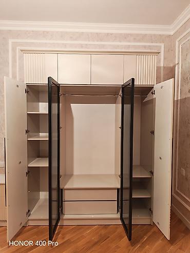антресоль: Mebel: Üç qapılı paltar dolabı, üst modul ilə Dizayn: Müasir, açıq — 6