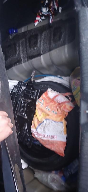 Hyundai: Hyundai Elantra: 1.8 l | 2011 il Sedan — 10