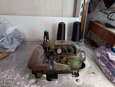 maşın monitoru: Tikiş maşını Overlok, 3 saplı