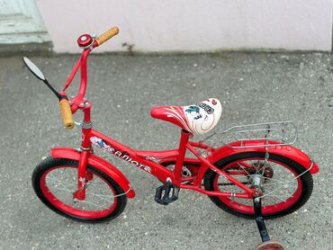 Велосипеды: Б/у Четырехколесные Детский велосипед Stark, 16", скоростей: 1, Самовывоз