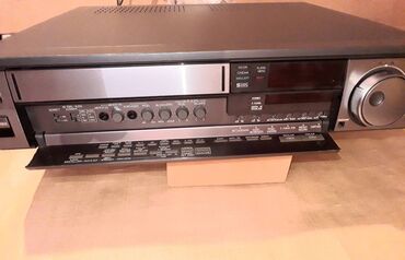 DVD və Blu-ray pleyerlər: Videomaqnitofon JVC HR-S5800EG S-VHS satılır. Kolleksiya modeli. Hifi -da lalafo.az — 4 DVD və Blu-ray pleyerlər: Videomaqnitofon JVC HR-S5800EG S-VHS satılır. Kolleksiya modeli. Hifi — 4