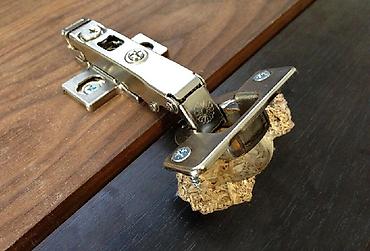 Ремонт, реставрация мебели: Замена фурнитуры, ремонт кровати,установка мебели,ремонт — 9