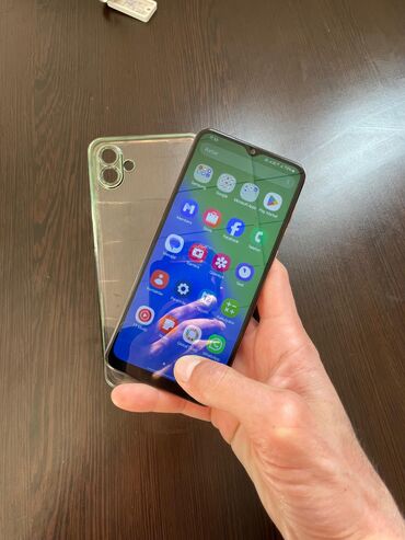 Samsung: Samsung Galaxy A04e, 64 GB, rəng - Çəhrayı, İki sim kartlı — 2