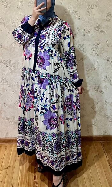 Gündəlik donlar: Hamisi çox baha alinib, her biri 1-ce defe geyinilib ve çox münasib — 17