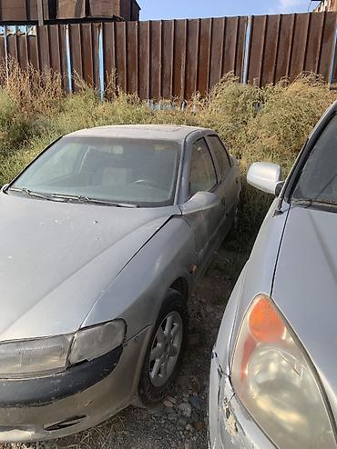 ope: Opel Vectra: 1997 г., 1.6 л, Механика, Бензин, Седан — 8