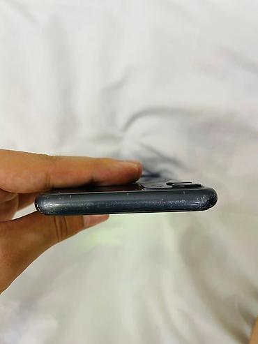 iphone x 32 gb qiymeti: IPhone 11, 64 GB, Qara, Face ID — 6