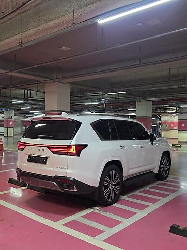 Lexus: Lexus LX: 2025 г., Гибрид — 17