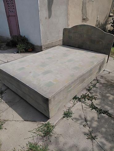bed sheets: Продаю кровать, полтора местную. Удобная высота, хороший — 3