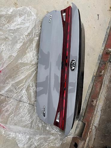 panel satış: Kia K5 (2021–2024) üçün arxa hissə komplekti Təsvir: - Kuzovun arxa — 2