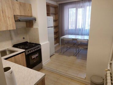 Uzunmüddətli kirayə mənzillər: Səbail rayonu İçəri şəhər metrosuna 3 dəqiqəlik piyada məsafədə — 8