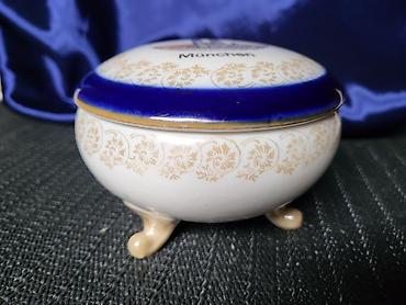 Ostali antikviteti: Satula Thuringen porcelan 1950 do 1970g.Nemacka. Nemacka porcelanska — 6