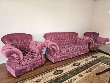 islenmis divan kreslo satilir: Б/у, Диван, 2 кресла
