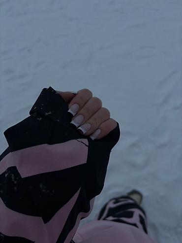 Маникюр: Маникюр,Наращивание ногтей,Педикюр,Наращивание ресниц,Ламинирование — 6