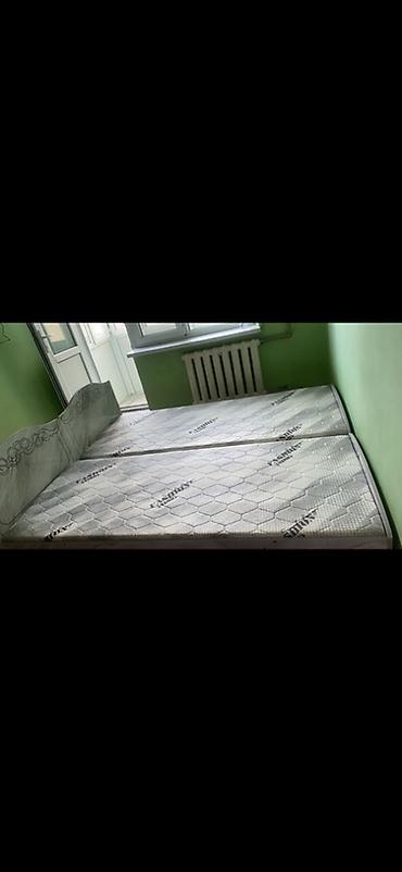 детские мебель: Двуспальная кровать, Б/у, Каркас без матраса, длина - 180 см — 1