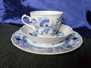Kuhinjski setovi: Set 1940g+ Tirschenreuth porcelan,pravi kobalt Bavaria. Set je na lalafo.rs — 4 Kuhinjski setovi: Set 1940g+ Tirschenreuth porcelan,pravi kobalt Bavaria. Set je — 4