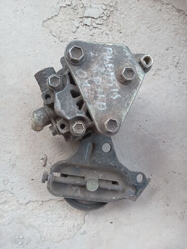 runx alex: Гидрокүчөткүч Toyota 2001 г., Колдонулган, Оригинал, Жапония