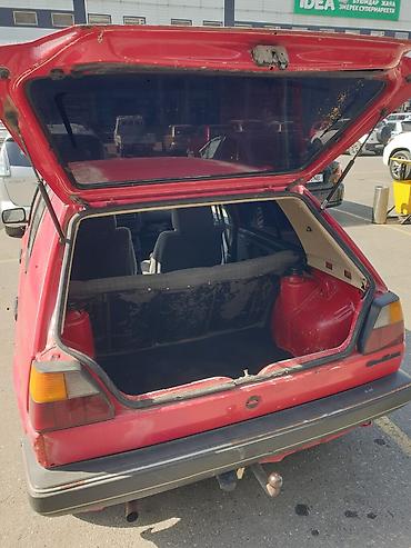 крыло пассат: Volkswagen Golf: 1990 г., 1.8 л, Кол менен иштөөчү, Хетчбек — 4