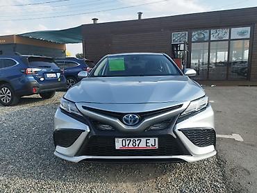 Унаа сатуу: Toyota Camry: 2020 г., 2.5 л, Автомат, Гибрид, Седан — 3