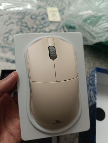 Компьютерные мышки: Мышь Darmoshark m3. Грызун в идеальном состоянии. месяц использования