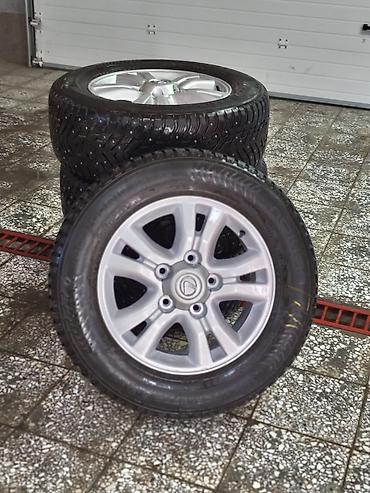 Колеса в сборе 265 / 60 / R 18, Зимняя шипованная, Б/у, Комплект, Внедорожные (АТ/МТ), Литые, отверстий - 5