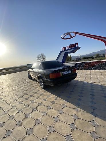 күзгүлөр: Audi 100: 1991 г., 2.3 л, Кол менен иштөөчү, Бензин, Седан — 1