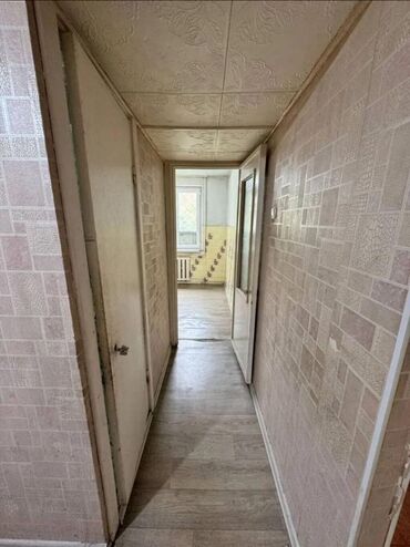 3комнатный: 3 комнаты, 58 м², 104 серия, 2 этаж, Косметический ремонт
