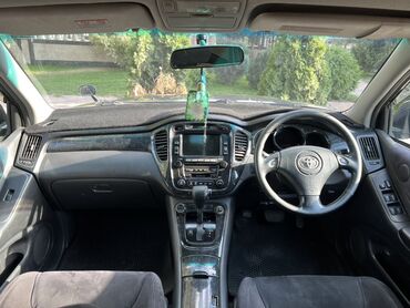 купить машину за 2000 долларов: Toyota Kluger: 2003 г., 2.4 л, Автомат, Бензин, Внедорожник