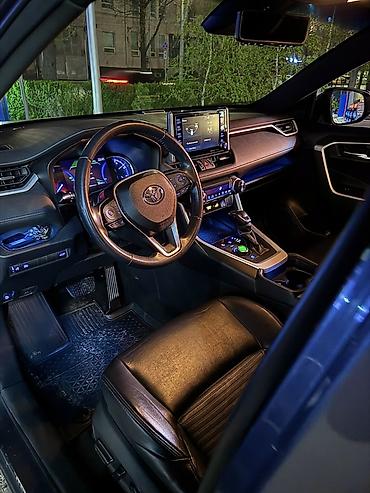 voxy noah: Toyota RAV4: 2019 г., 2.5 л, Автомат, Гибрид, Кроссовер — 7