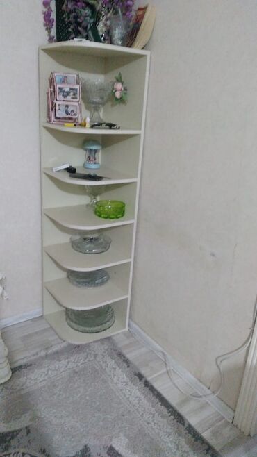 Dolablar: İşlənmiş, Künc dolab