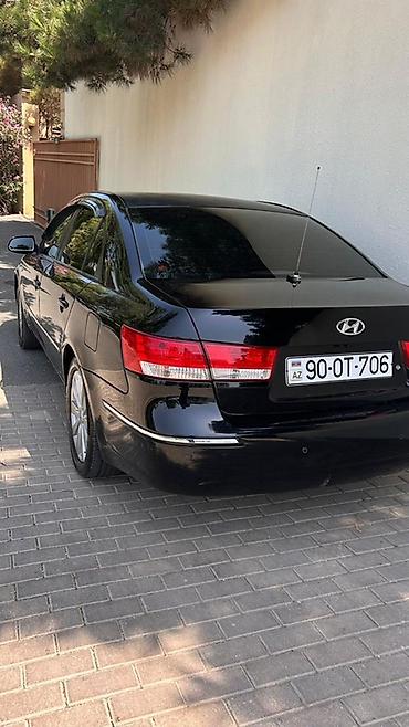 Продажа авто: Hyundai Sonata sedan – geniş və rahat salonla. Xüsusiyyətlər: - — 4
